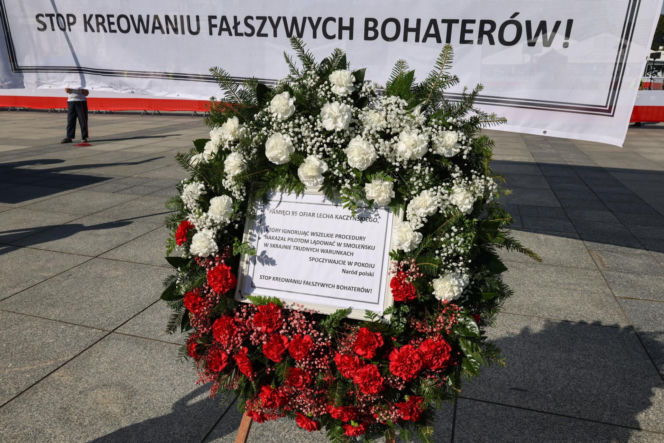 Jarosław Kaczyński na miesięcznicy smoleńskiej