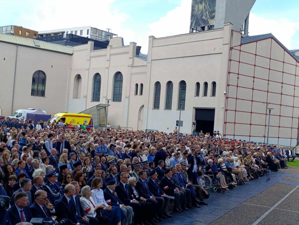 81. rocznica Powstania Warszawskiego. Prezydent Duda wręczył odznaczenia powstańcom