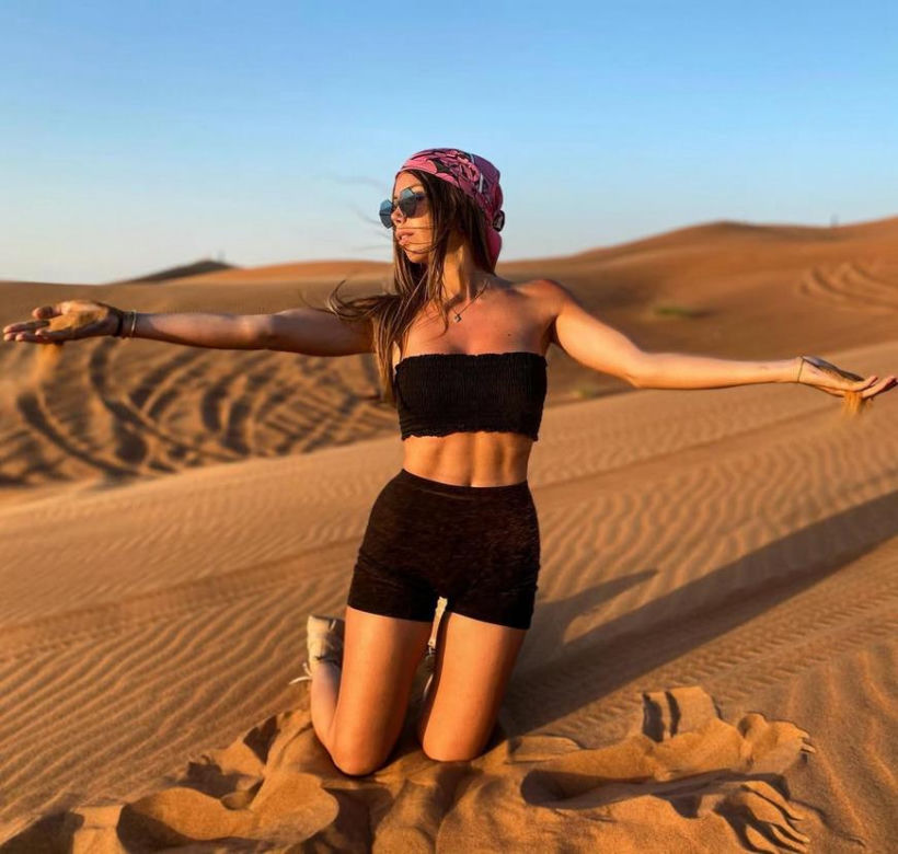 Laura Villars