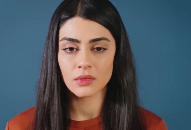 "Panna młoda", odcinek 32: Yonca nie rezygnuje ze swoich planów i podejmuje kolejne próby zwrócenia na siebie uwagi Nusreta