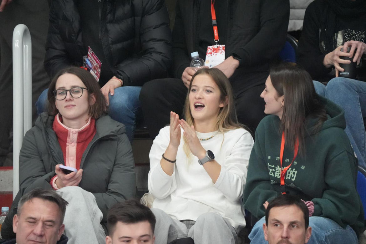 Halowe Mistrzostwa Polski 2025 w Arenie Toruń. Zdjęcia kibiców z trybun i sportowców