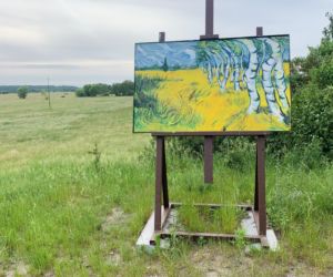 Kolorowe domy inspirowane twórczością Vincenta van Gogha zamieniły wieś liczącą zaledwie stu mieszkańców w prawdziwą atrakcję turystyczną