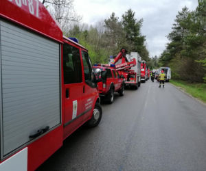 Dramatyczny wypadek busa pod Kielcami