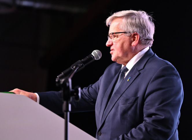 Duda, Komorowski, Kwaśniewski i Wałęsa. Oto byli prezydenci objęci podwyżkami