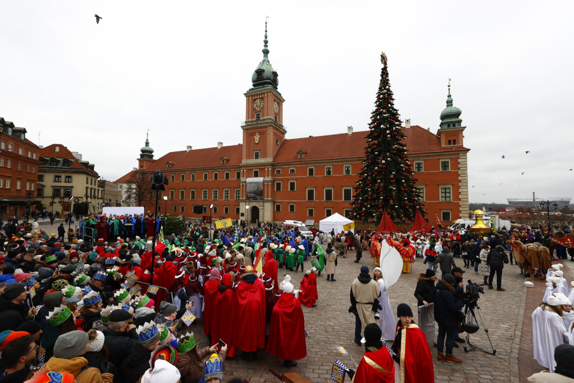 Orszak Trzech Króli 2023 przeszedł przez Warszawę