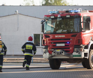 Pożar bazy Starlink na Mazowszu. Minister mówi o sabotażu! ABW bada sprawę