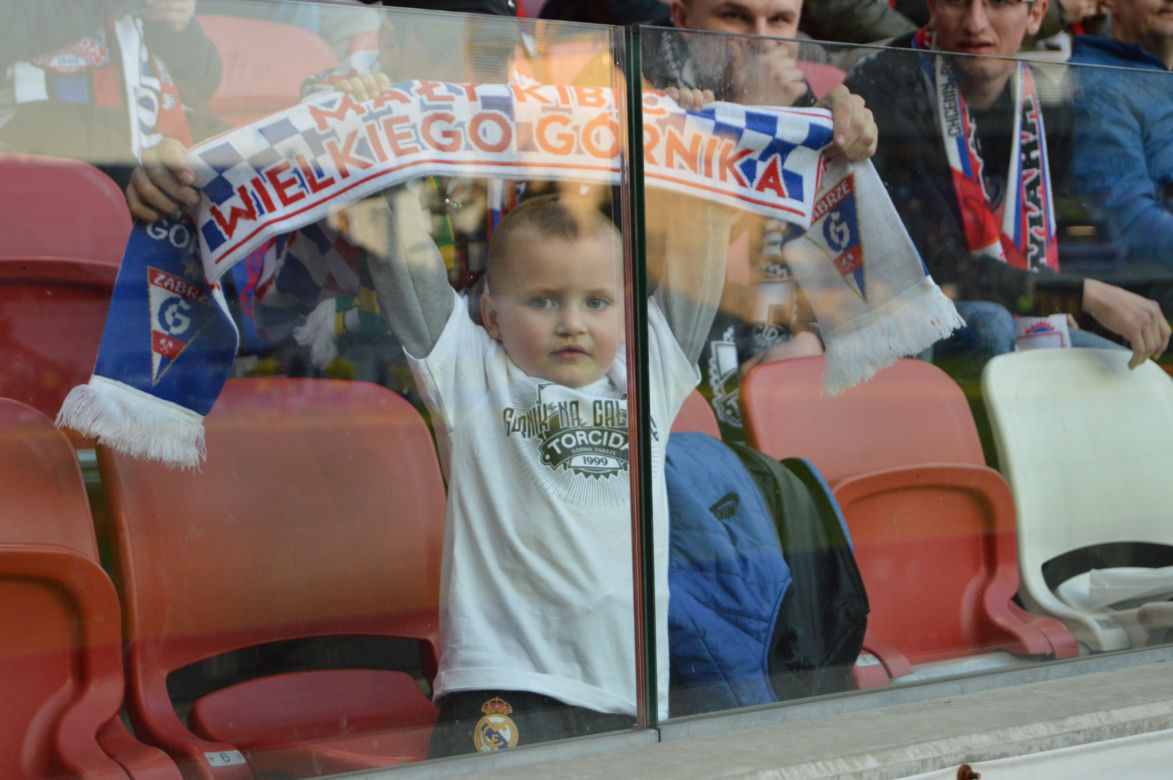 Górnik Zabrze - Arka Gdynia: Nieważny styl, ważne punkty [ZDJĘCIA KIBICÓW]