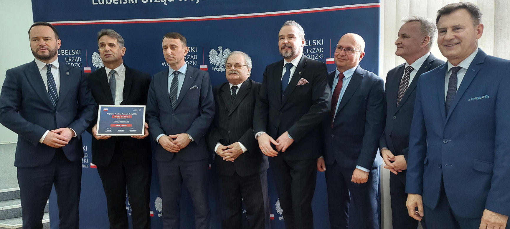 Podpisanie umów na dofinansowanie zadania drogowe