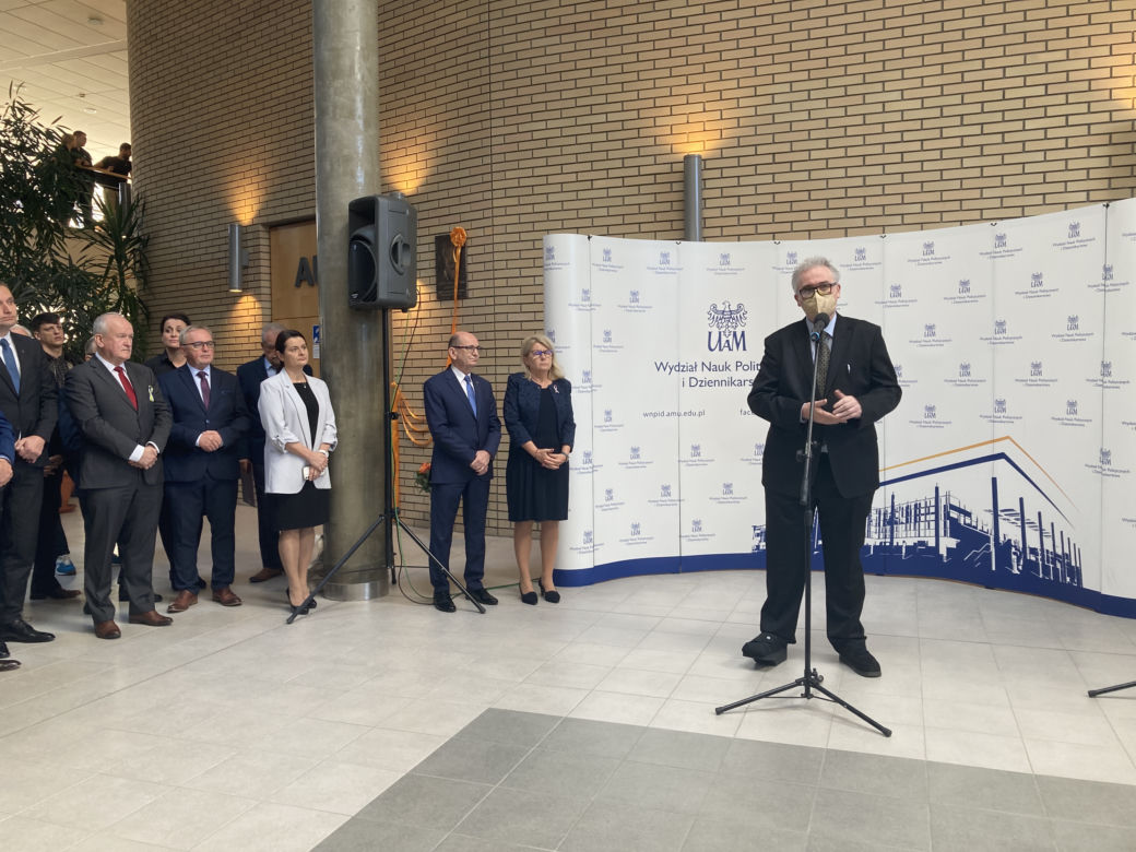 Tablica upamiętniająca Ziętarę