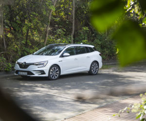 Renault Megane Grandtour E-TECH 160 Plug-in Hybrid Intense