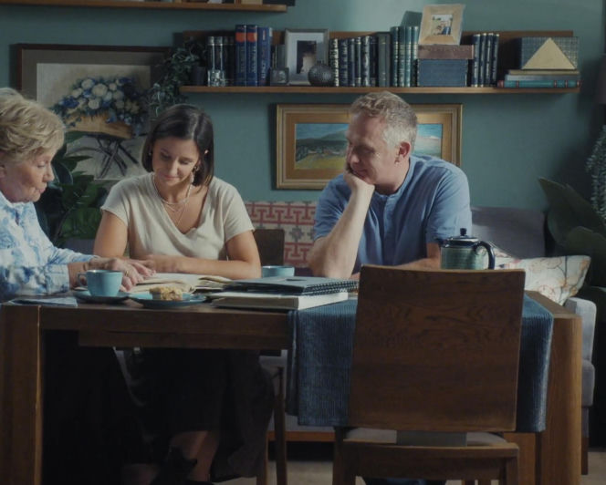 M jak miłość, odcinek 1907. Agnes (Amanda Mincewicz), Barbara (Teresa Lipowska), Artur Rogowski (Robert Moskwa)