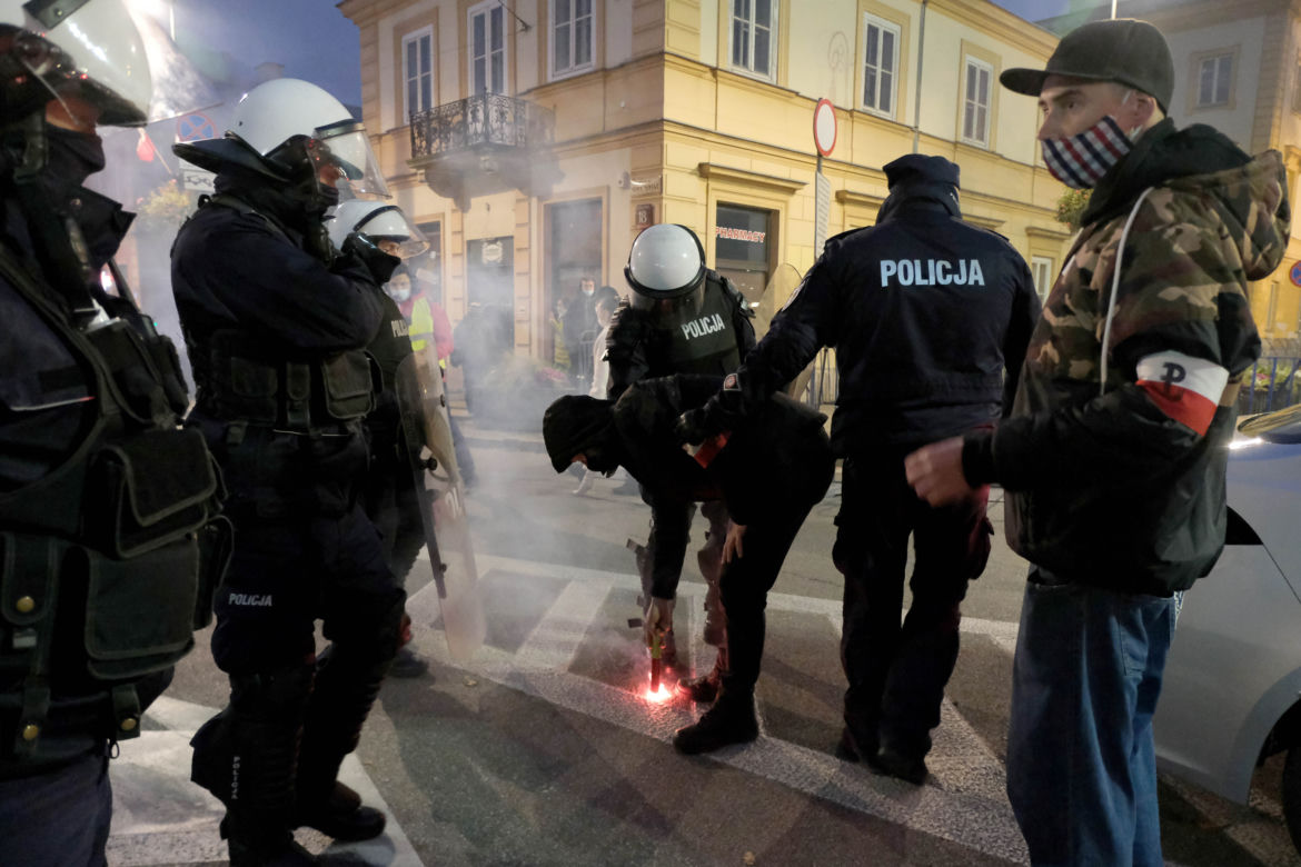 Policjanci zabezpieczali Marsz Niepodległości