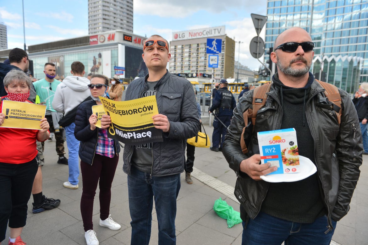 Protest przedsiębiorców pod kancelarią premiera
