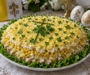 Sałatka Watykan – zaskakujące połączenie, które znika ze stołu jako pierwsze