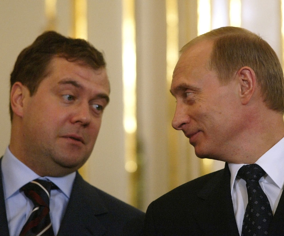 Szokująca UMOWA Putina z Miedwiediewem! Tak wyglądają ich relacje. Wstydliwa sprawa