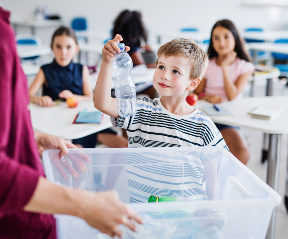 Czy rząd wprowadzi do szkół edukację ekologiczną?