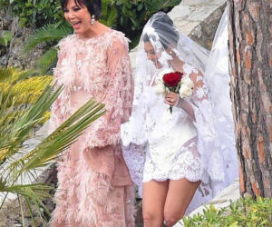  Kourtney Kardashian wzięła kolejny ślub. ta sukienka to jakiś kosmos!