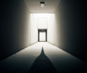 Zwłoki lekarki w Turnie. Co wydarzyło się na opuszczonej posesji?