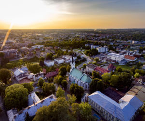 ESKA Music Tour rozgrzeje Dni Dębicy 2026. Dawid Kwiatkowski i Zakopower gwiazdami święta miasta
