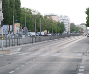 Krawężniki grozy na Grochowskiej