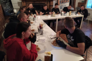 Piekło, paliło i wyciskało uczestnikom łzy z oczu. Mad Dog Challenge w Siedlcach [FOTO, AUDIO, WIDEO]