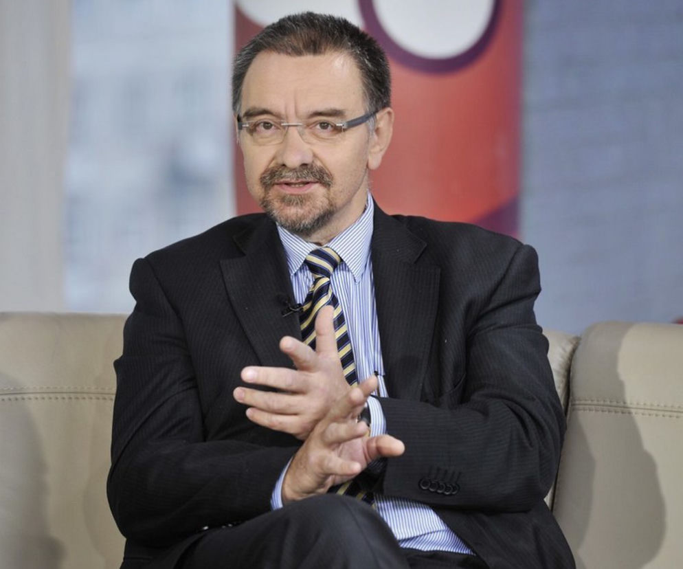 Prof. Romuald Dębski