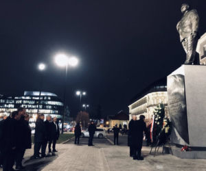 PIS uczcił 13 grudnia