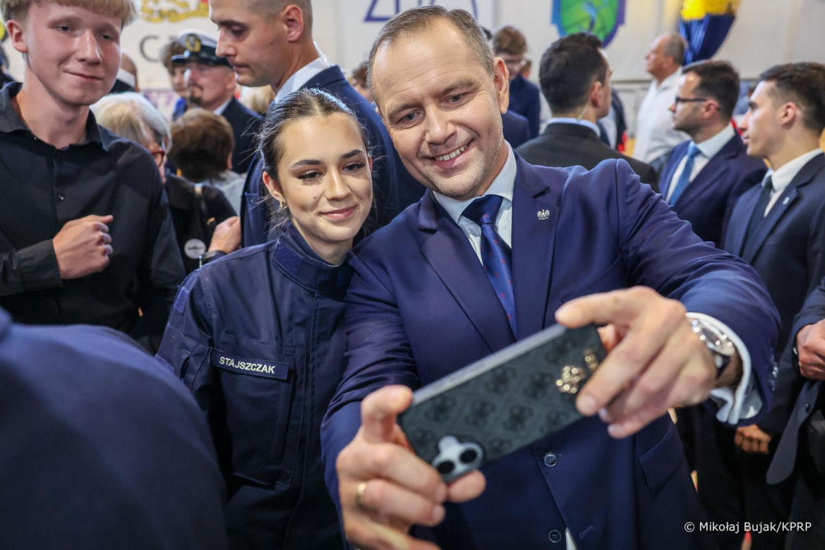Nawrocki odwiedził swoje LO