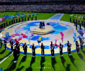 Robbie Williams i Nicole Scherzinger rozgrzali finał mundialu! Ich występ przejdzie do historii