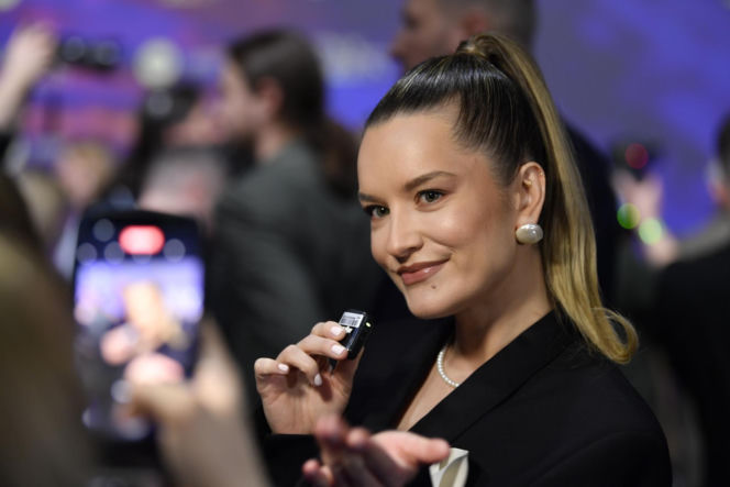 Gwiazdy na ramówce TVN, Julia Wieniawa