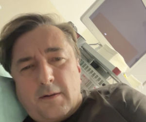 Lekarz zrobił sobie kolonoskopię na żywo