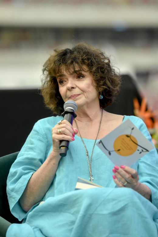 Katarzyna Grochola o chorobie: „Musiałam się czegoś nauczyć”