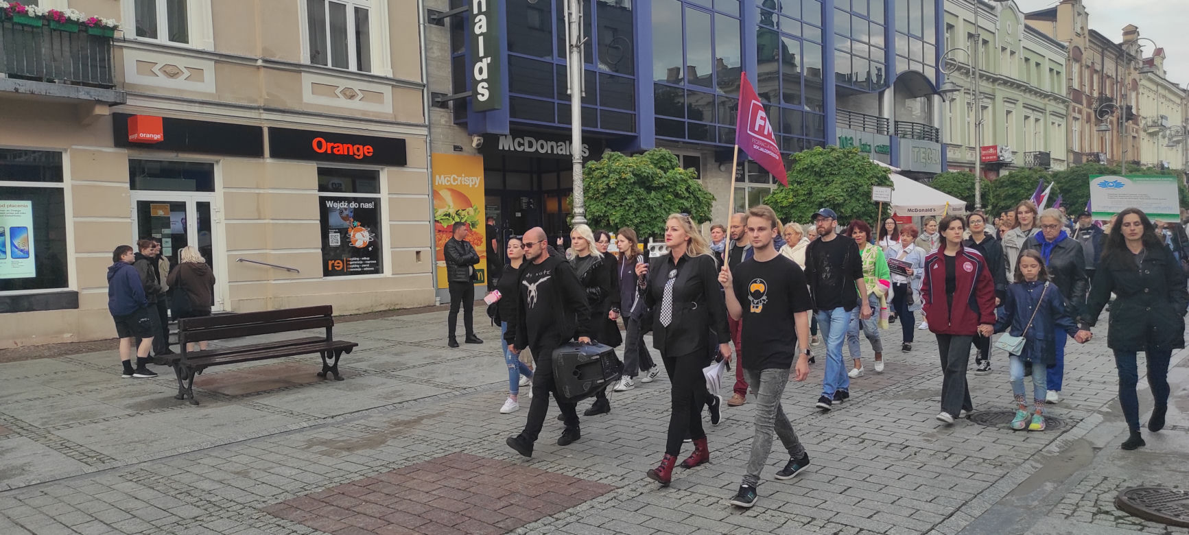 Protest kobiet "Ani jednej więcej!" w Kielcach (14 czerwca 2023)