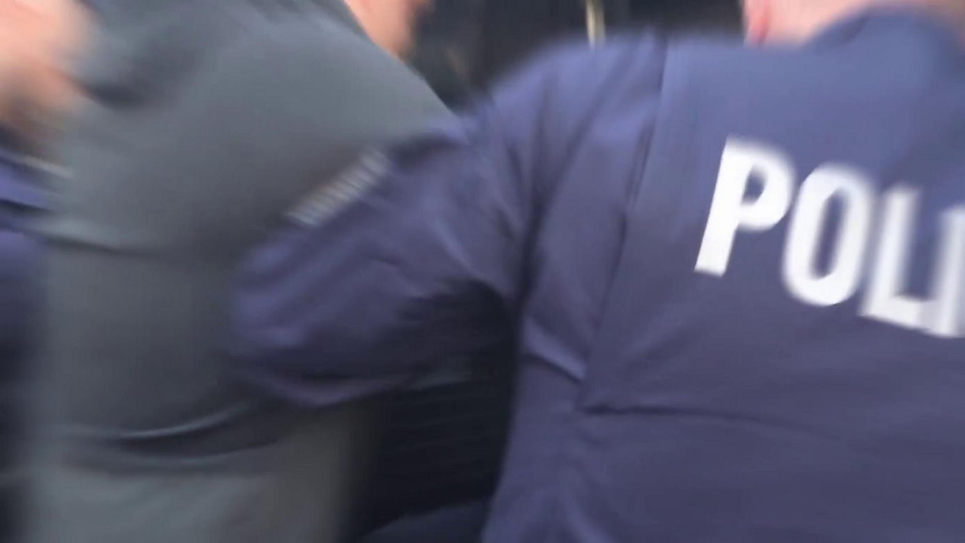 Tak wyglądała ekstradycja Sebastiana M. do Polski. Policja ujawniła nagranie. 