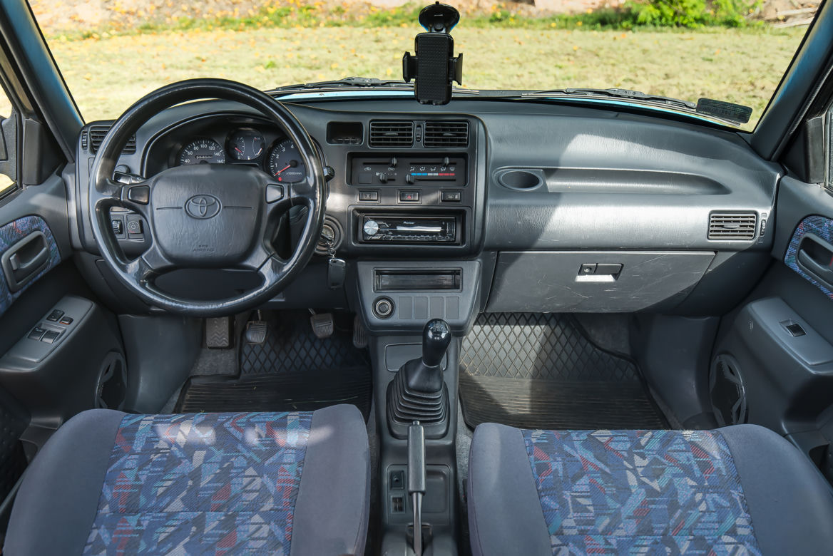 Toyota RAV4 mk. I 