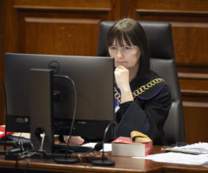 Wstrząsające kulisy zabójstwa Maćka w Warszawie. Po plecach leciała mu krew, mówił, że umrze