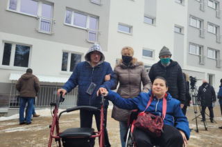 „Samotniak” w Olsztynie zyskał nowy blask! Pierwsze mieszkania oddane [ZDJĘCIA]