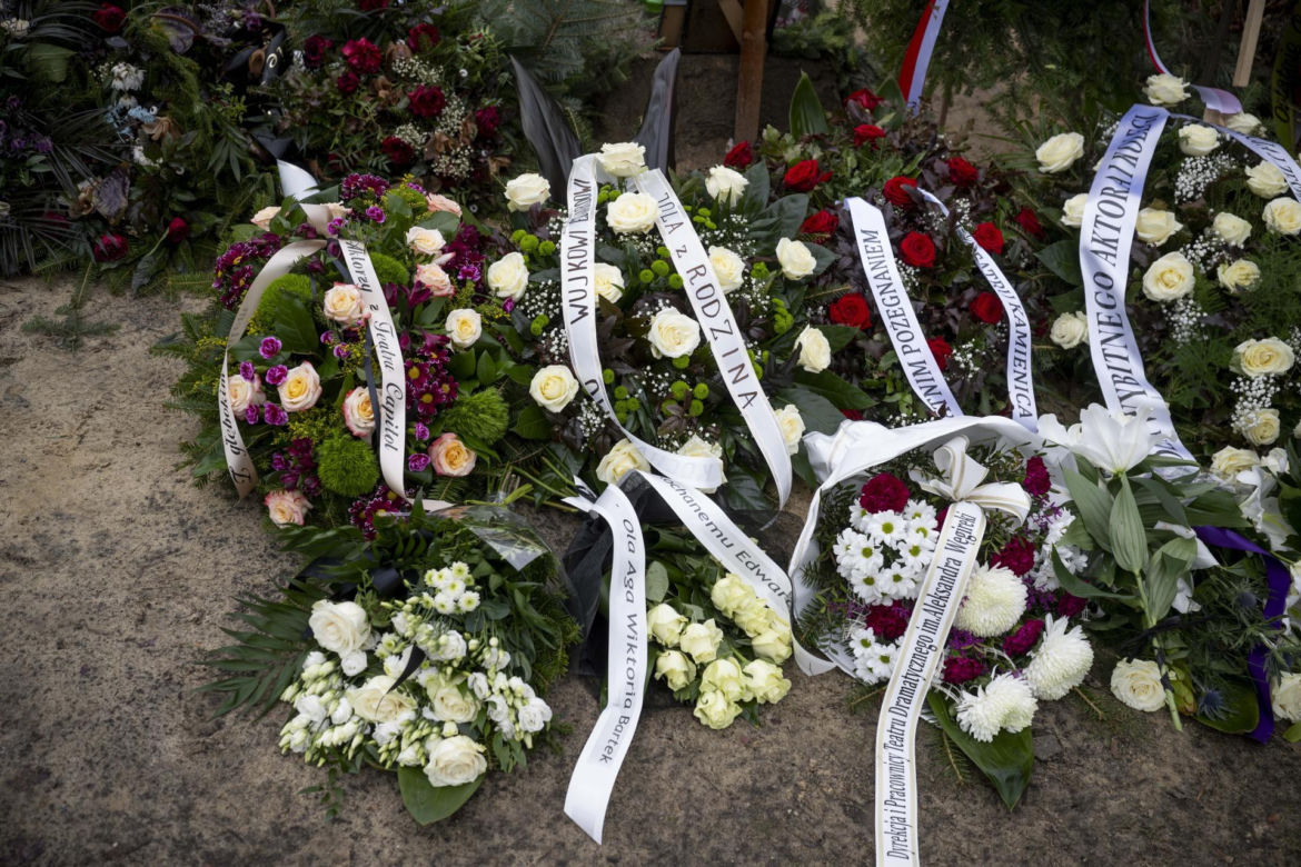 Tak teraz wygląda grób Edwarda Linde-Lubaszenki