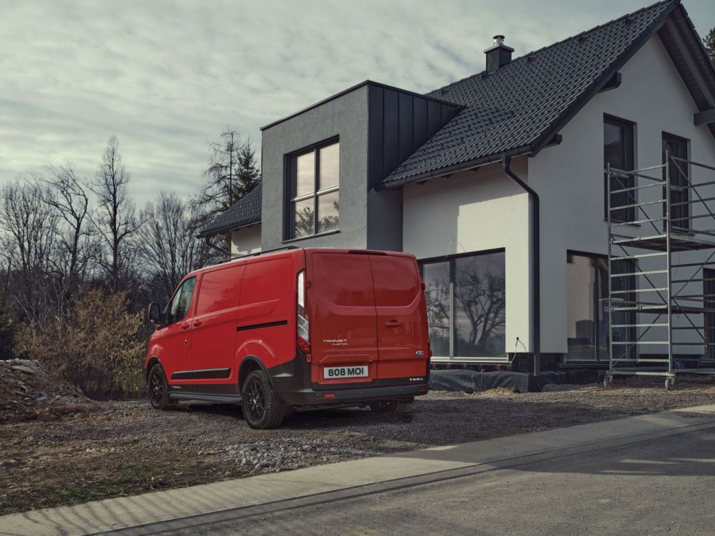 Ford Transit i Transit Custom w wersji Trail oraz Active