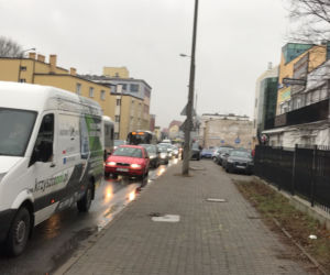 Uwaga, kierowcy! Ogromne korki na Wałach Jagiellońskich w Bydgoszczy [ZDJĘCIA]