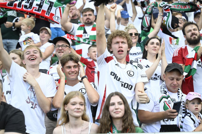 Legia Warszawa - Zagłębie Lubin: Zdjęcia kibiców
