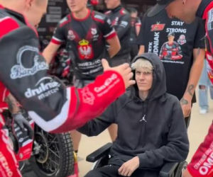 Otarł się o śmierć. Gdy Patryk Budniak pojawił się na stadionie, rozległy się brawa
