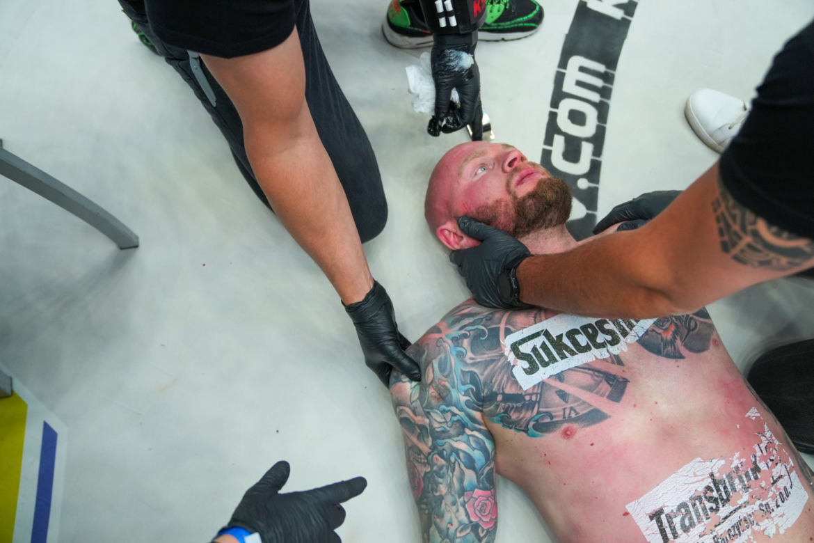 XTB KSW Colosseum 2: Krzysztof Głowacki znokautował Glebę