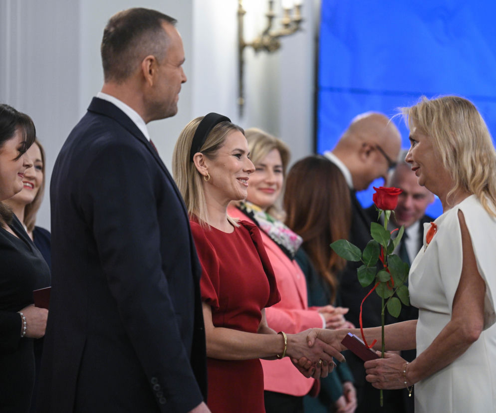 Prezydent w Dzień Kobiet wręczył odznaczenia zasłużonym kobietom