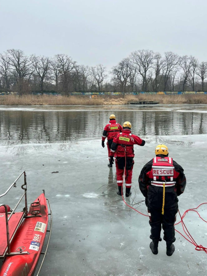 Śmiertelny wypadek na Jeziorze Leśniańskim. Wędkarz nie miał szans