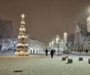 W Lublinie czuć klimat zbliżających się świąt. Iluminacje już świecą [GALERIA]