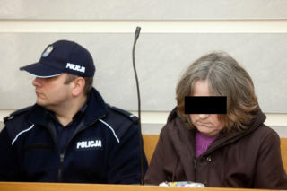 Głodzili dzieci, bili i gwałcili. Horror w rodzinie zastępczej
