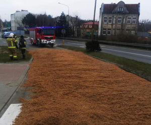 Młóto wysypało się na główną ulicę w Połczynie-Zdroju