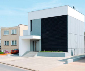Przebudowa domu kostki - sąsiedztwo