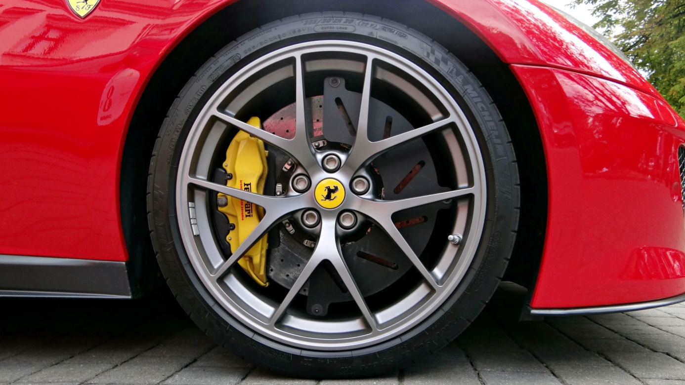 Kawalkada Ferrari przez Polskę 2015
